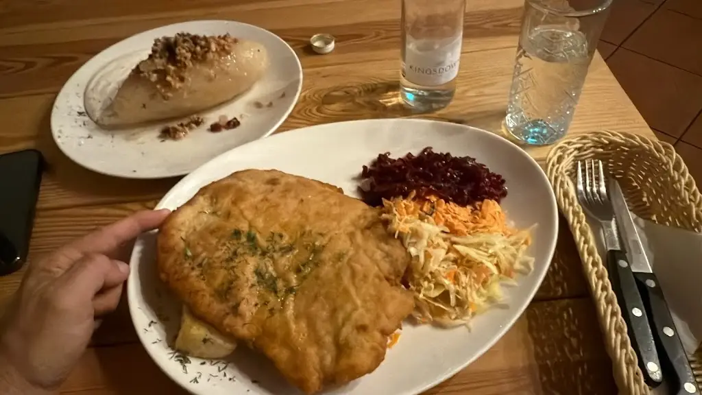 Manuel Rodriguez_Kaimas  Lithuanian Restaurant_Barnack_review