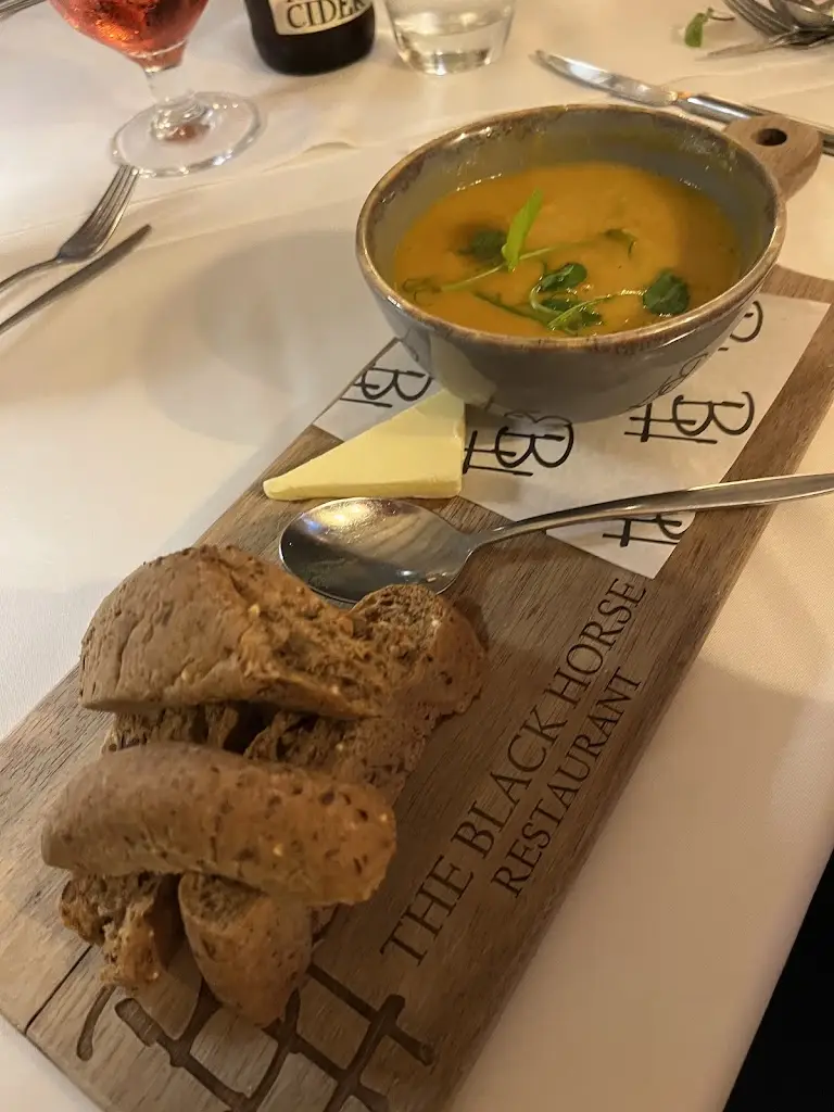 Georgina Chamberlain_The Black Horse Restaurant_Market Bosworth_recensione