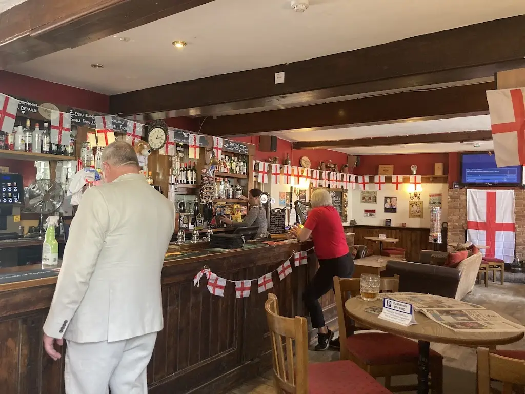 TanTalus Colony_The Dixie Arms_Market Bosworth_review