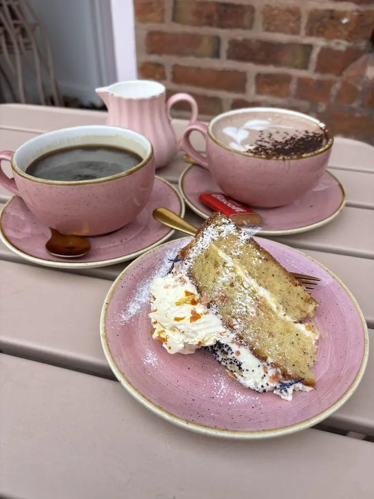 Maison Rose_Market Bosworth_slider_image_2