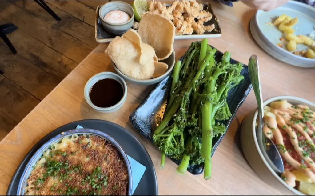 Lee Lee's Camper-van Adventures_Orbis Stamford_Barnack_review