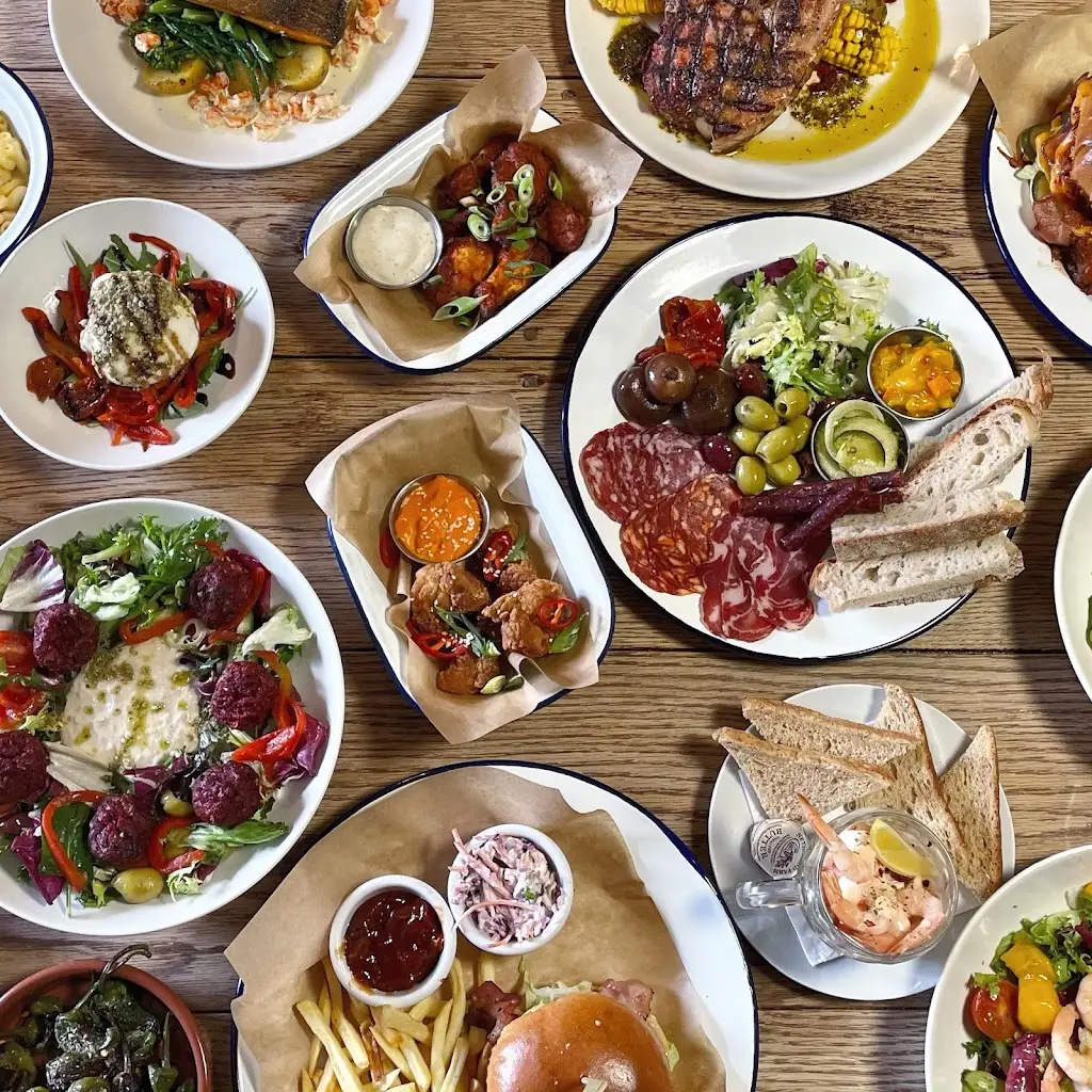 The Crown_Marnhull_slider_image_2