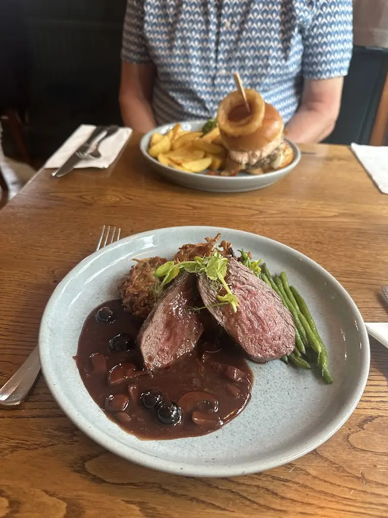 Alice Bellamy_The Winterbourne_Aldbourne_review