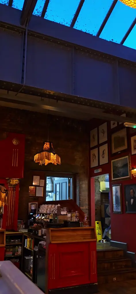 Cosy Club_Barnack_slider_image_2