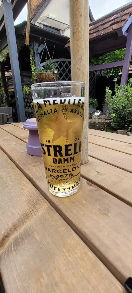 Holly Lawrence_The Swan_Markyate_Bewertung