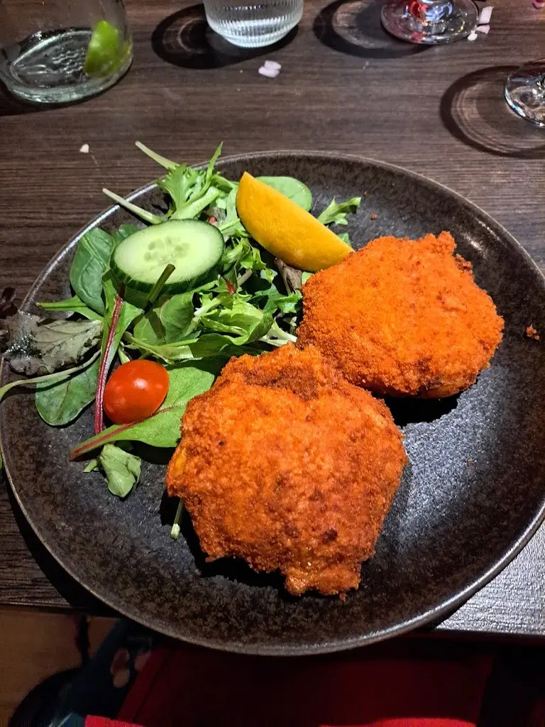 Gloria Polinori_Taj Mahal_Market Deeping_recensione