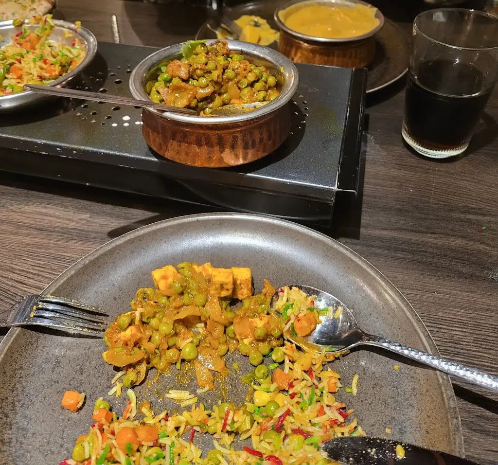 Charlie_Taj Mahal_Market Deeping_recensione