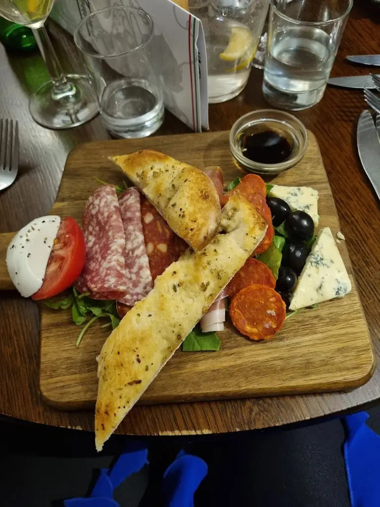 Menu_Tonino's Pizzeria_Market Deeping_immagine_9