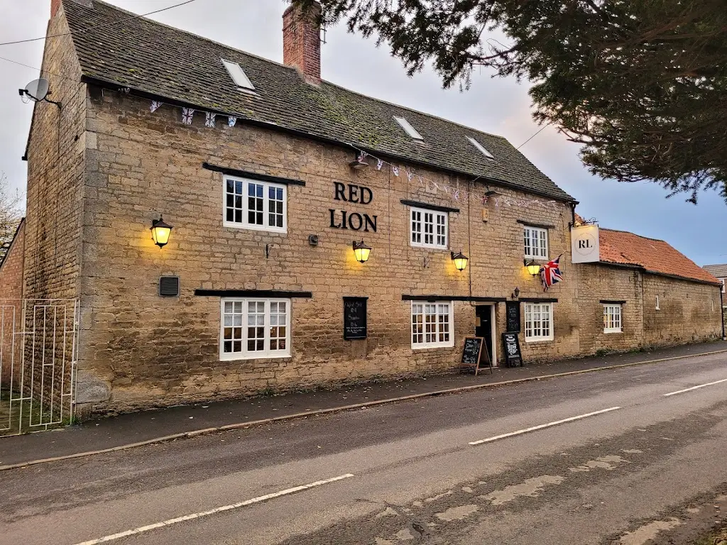 The Red Lion_Market Deeping_slider_image_3
