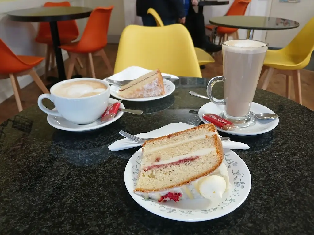Samantha Kettle_Cafe Mills_Market Deeping_review
