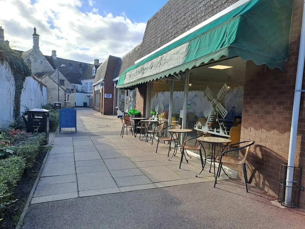 Cafe Mills restaurant in Market Deeping