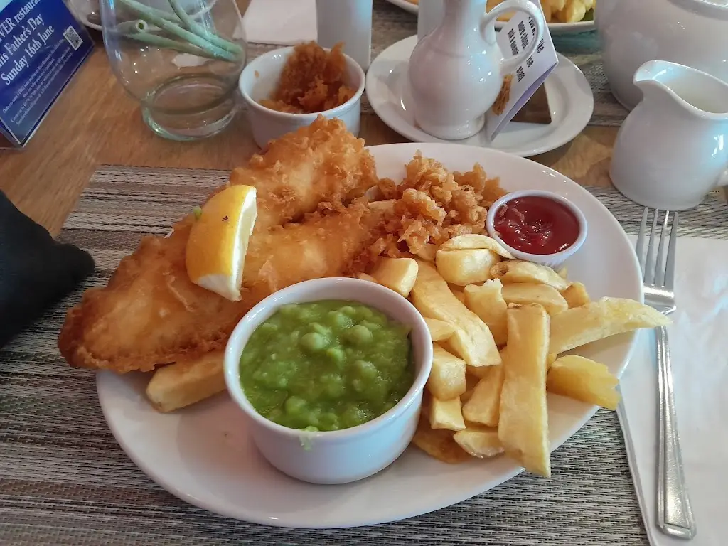 The Boundary Fish & Chips_Market Deeping_slider_image_3