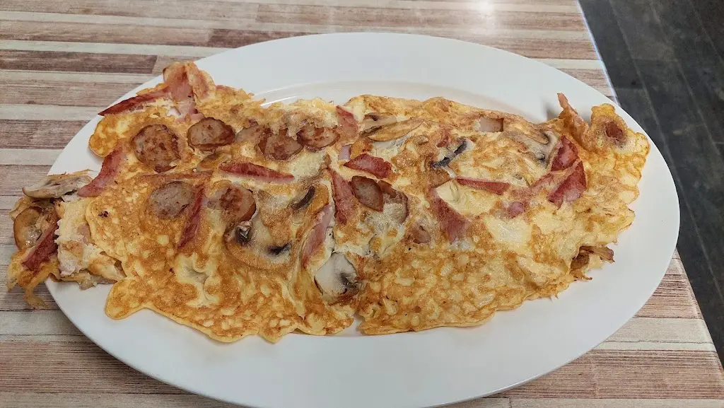 Barry Smith_Country Cabin Cafe_Markfield_review