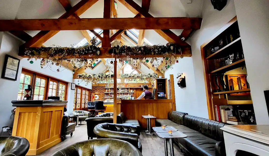 The Hand and Flowers_Marlow_slider_image_1