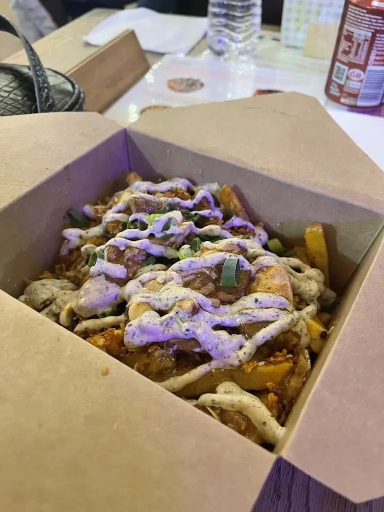 M Lorenzo_Tindos_Margate_recensione