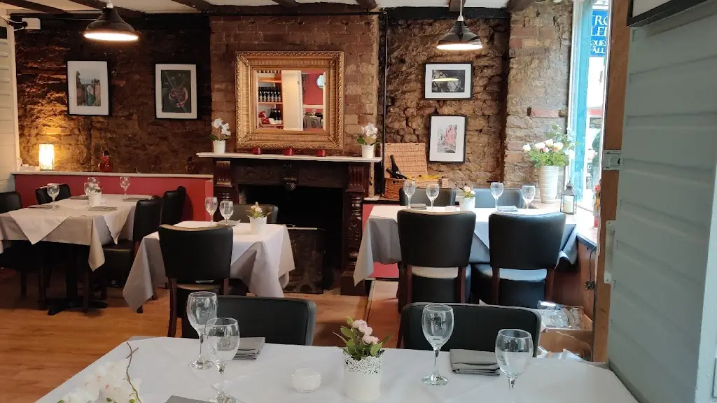 Amore Restaurant_Barnack_slider_image_1