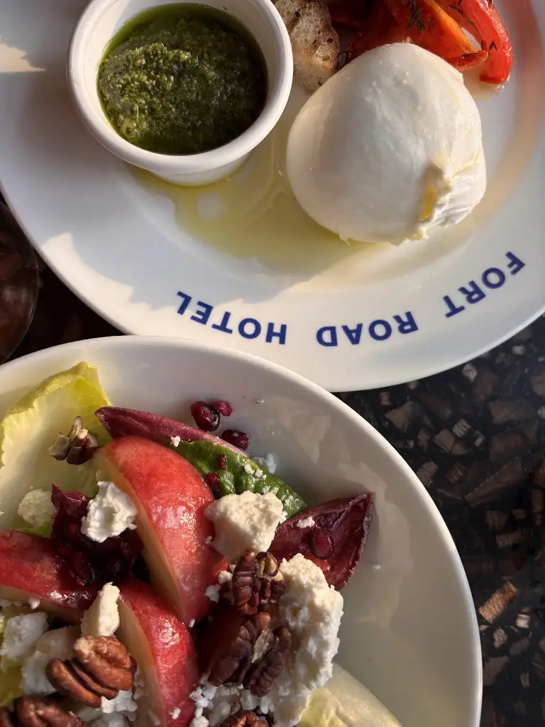 Oliver Webb_Colina_Margate_review