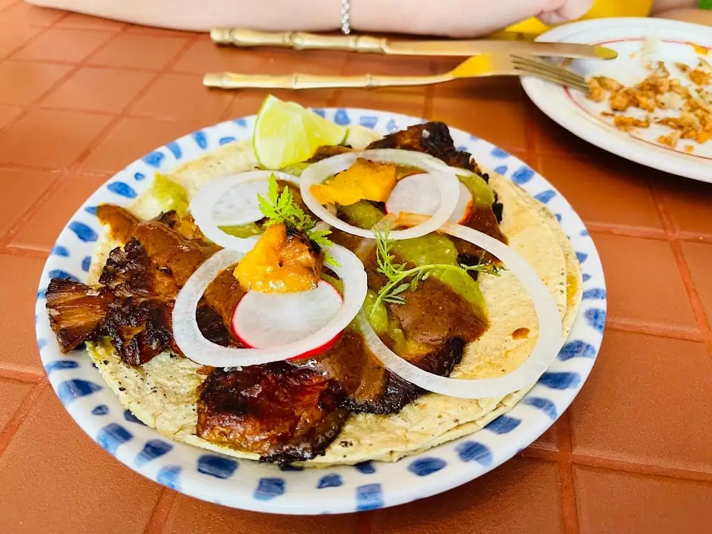 Ana Pe_HIGH DIVE_Margate_review