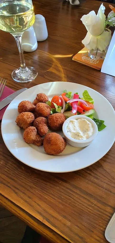 Johnny House_The Bell_Marston Moretaine_review