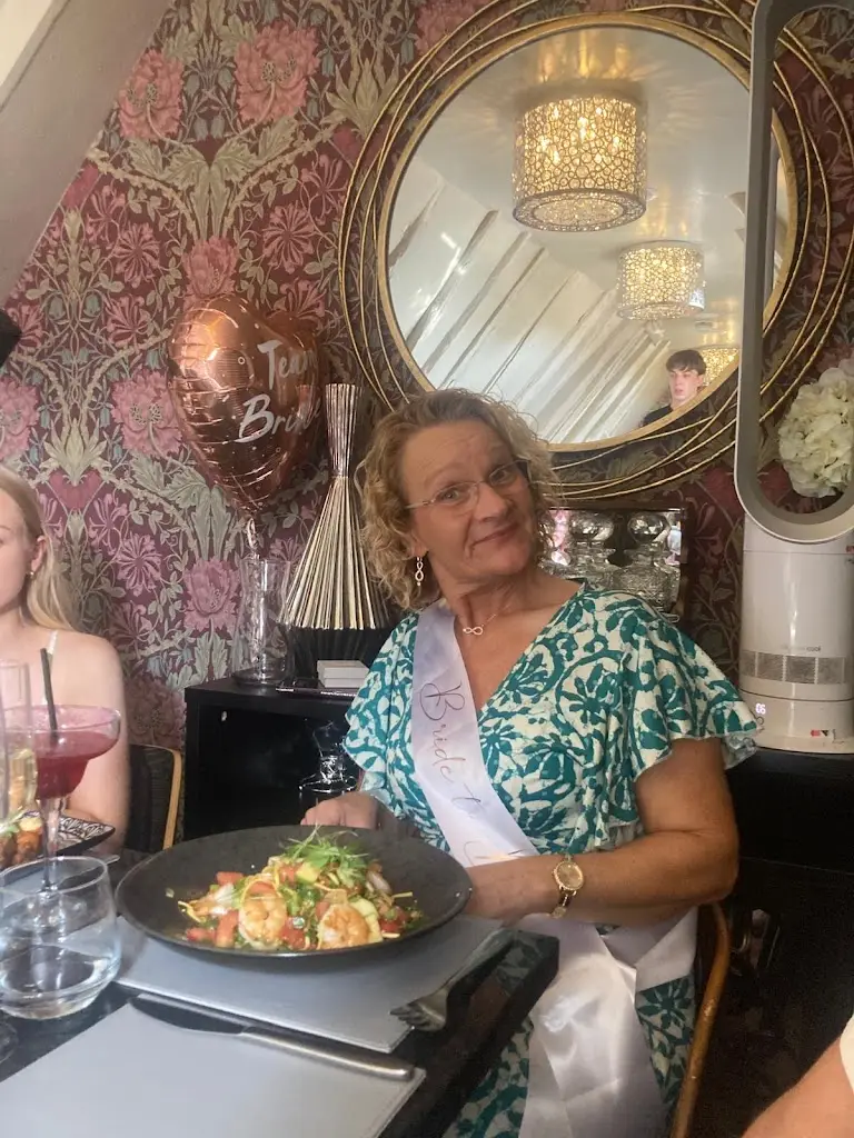 Angela Mills_The Slanted Door Stamford_Barnack_review