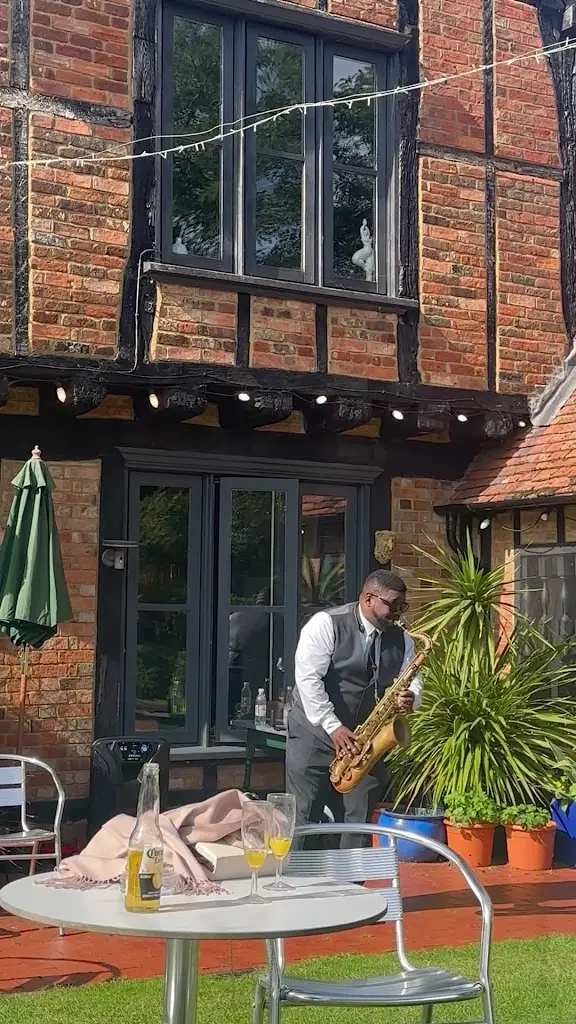 Moreteyne Manor_Marston Moretaine_slider_image_2