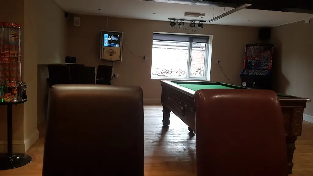 Glenn Bowie_The Victoria Inn_Martham_review