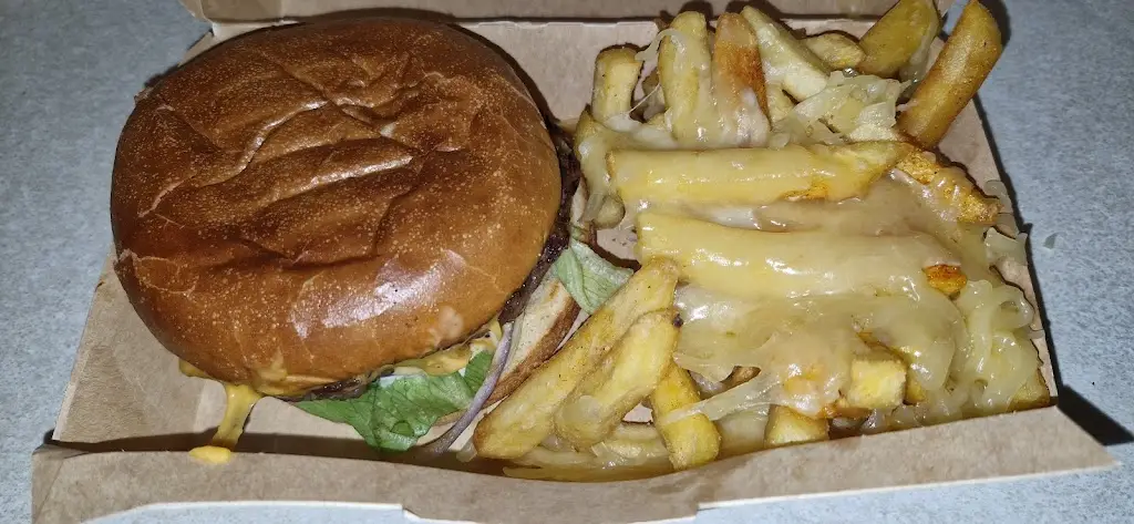 Illyana Pattison_Patty Buns_Market Warsop_review