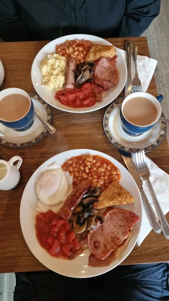 michael kuhlmann_No.19 Cafe & Bistro_Market Warsop_review