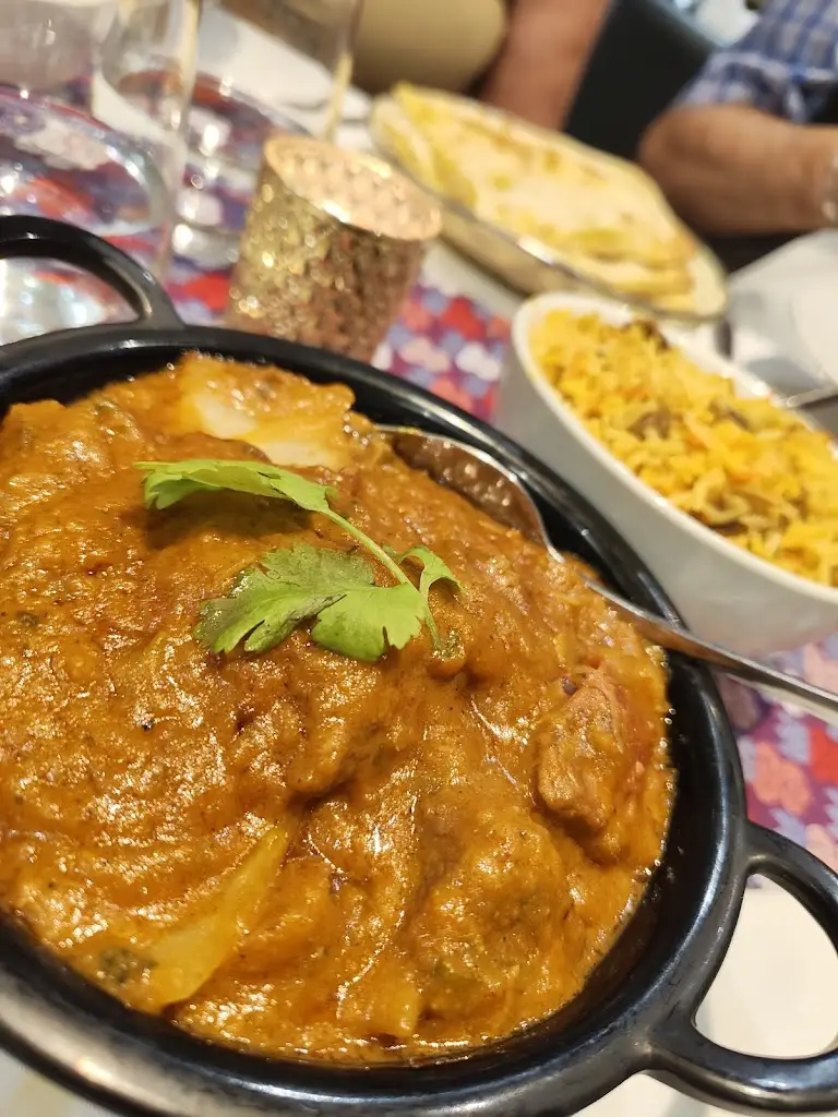 Nepalese Vansa Ghar_Barnack_slider_image_3