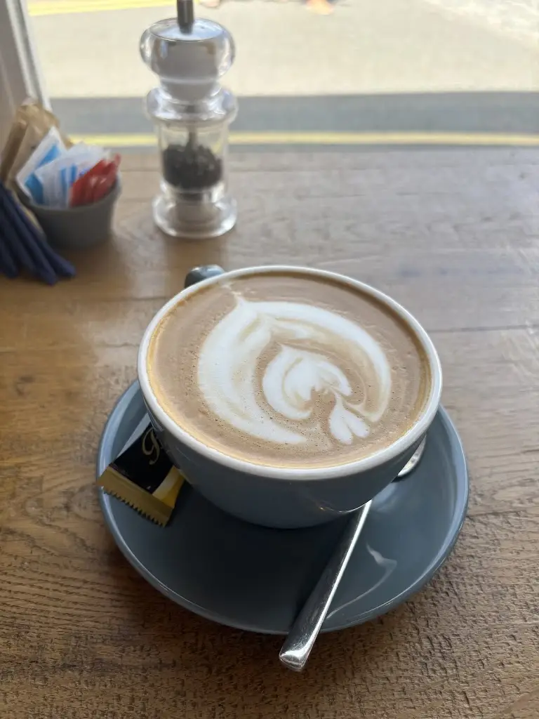 Amber Melling_Connellys Cafe_Market Warsop_review