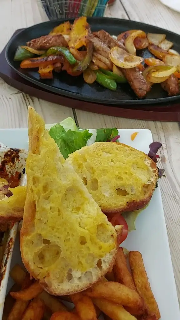 The Gate Hotel_Market Warsop_slider_image_2