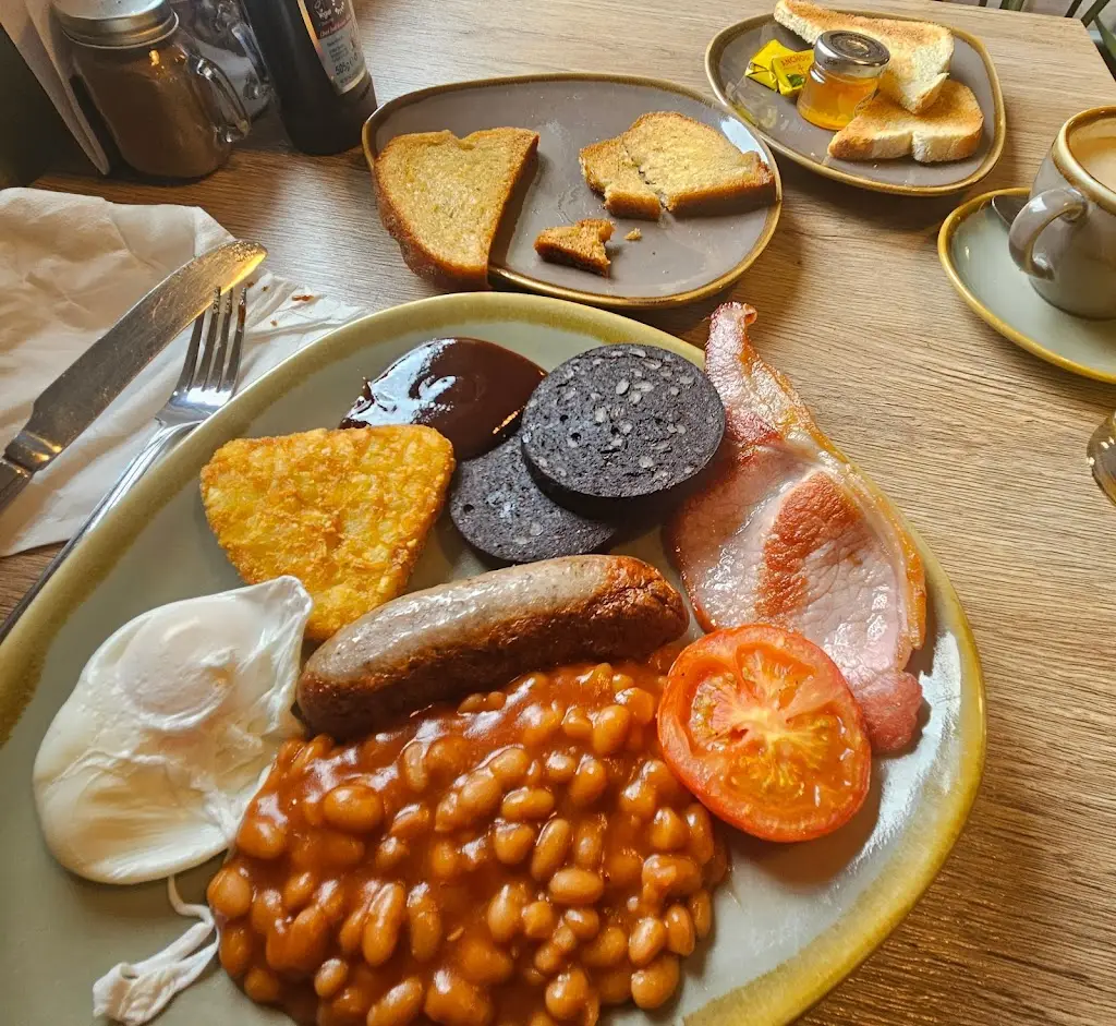 Kelz_Three Trees Farm Shop & Cafe_Aldbourne_review