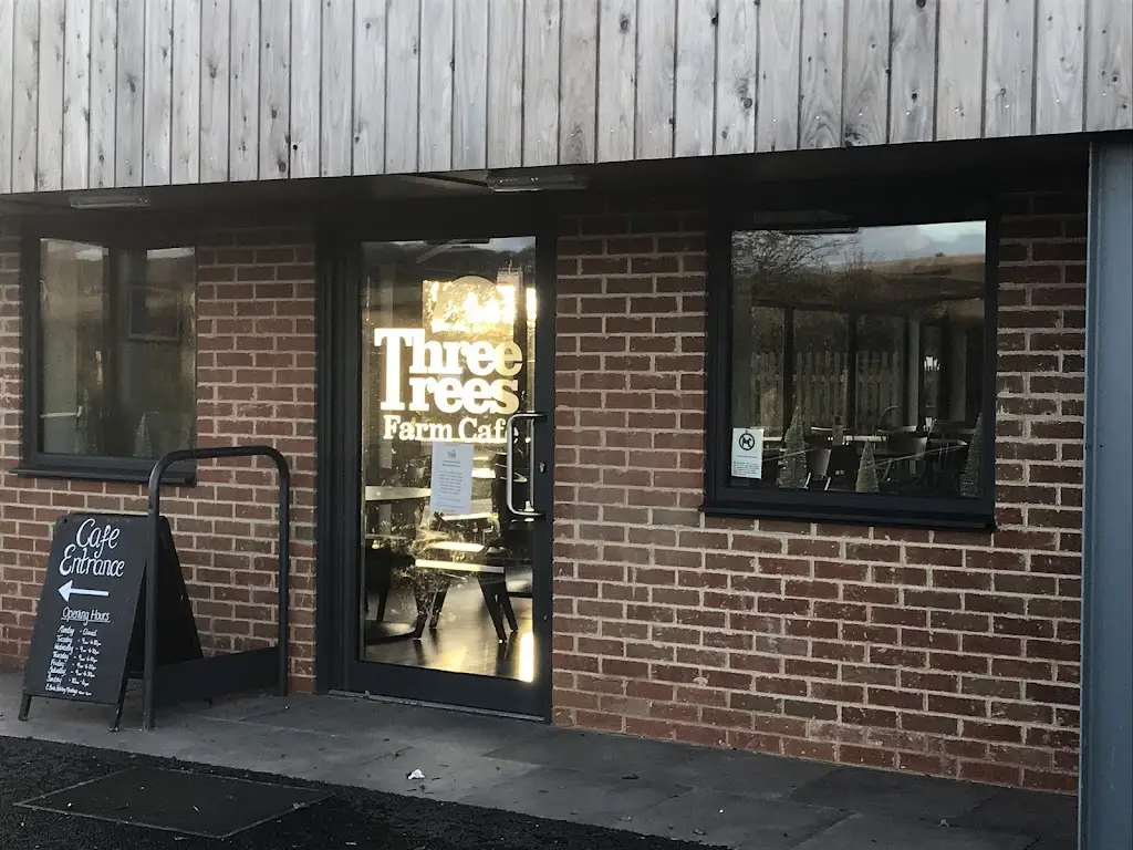 Three Trees Farm Shop & Cafe_Aldbourne_slider_image_1
