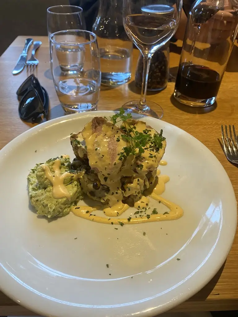 Menu_Dan's at The Crown_Marlborough_image_7