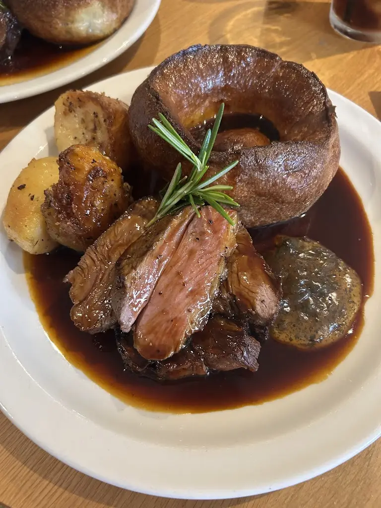 James Brown_Dan's at The Crown_Marlborough_review