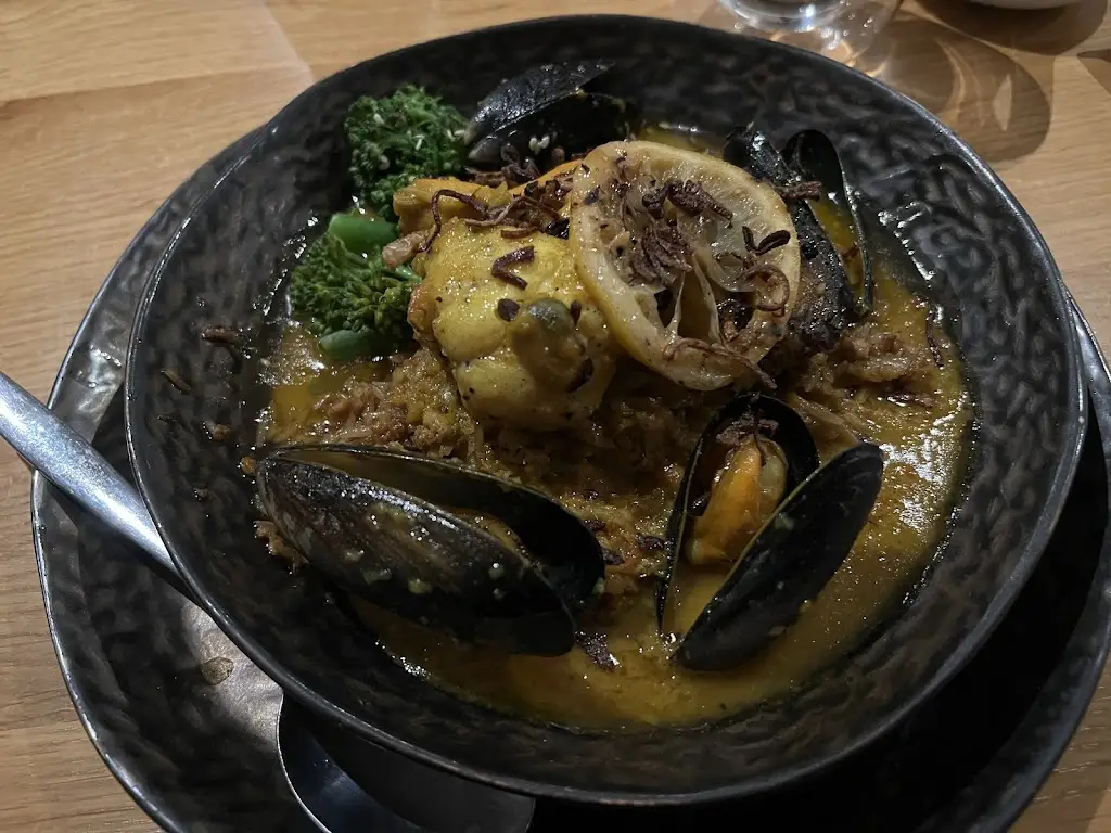 pam kwai_Dan's at The Crown_Marlborough_review