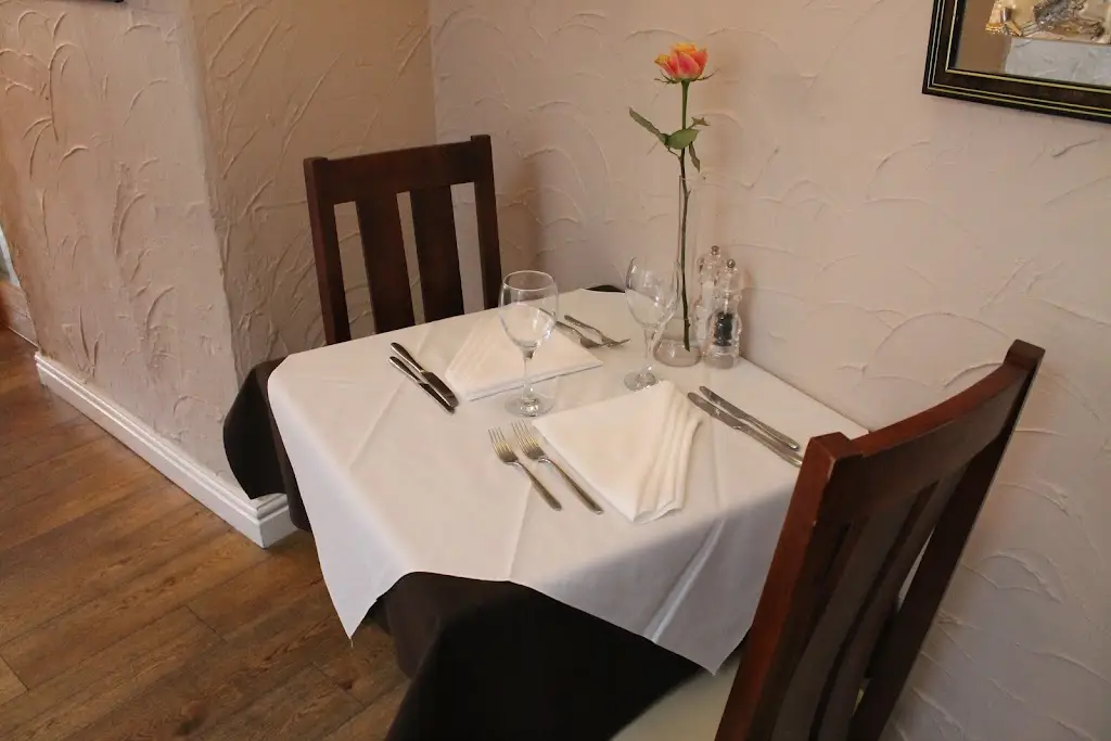 Pino's restaurant in Marlborough