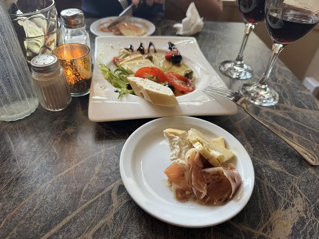 Franklyns Bistro_Marlborough_slider_image_3