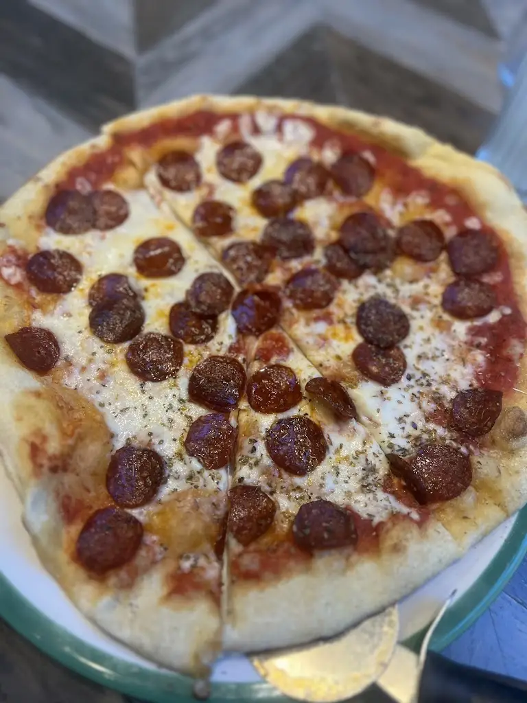 Georgie Hibberd_ASK Italian_Marlborough_review