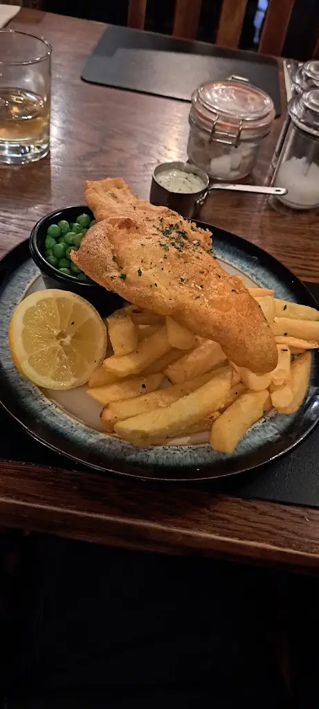 Liam Kinnett _Waggon & Horses_Marlborough_review