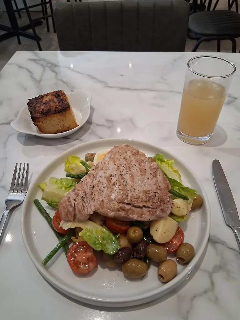 Vanessa Westwell_The Funghi Club Marlborough_Marlborough_review