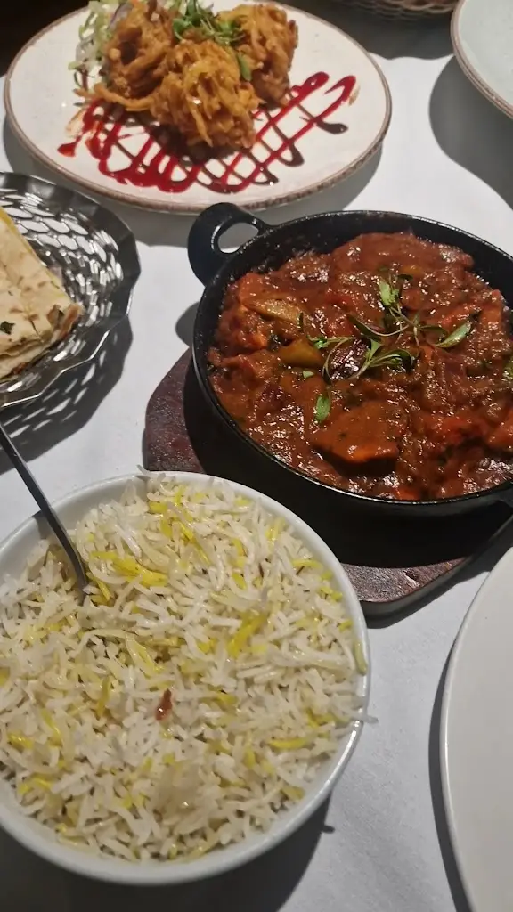 The Burj at The Bell (West Overton)_Marlborough_slider_image_2