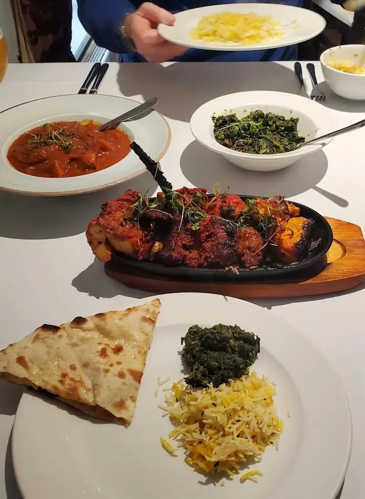 The Burj at The Bell (West Overton)_Marlborough_slider_image_3