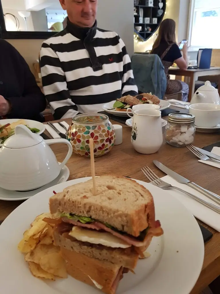 Menu_Dougie's_Barrowby_image_2