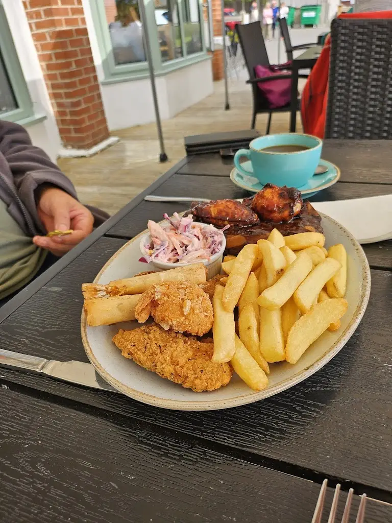 Jacquie Paget_Lakeside Bistro_Measham_recensione