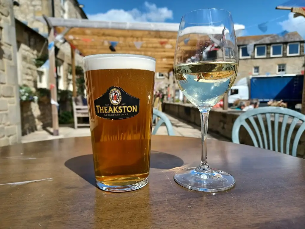 Menu_The White Bear_Masham_image_5