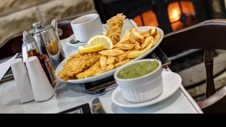 Harry's Traditional Fish and Chips_Masham_slider_image_2