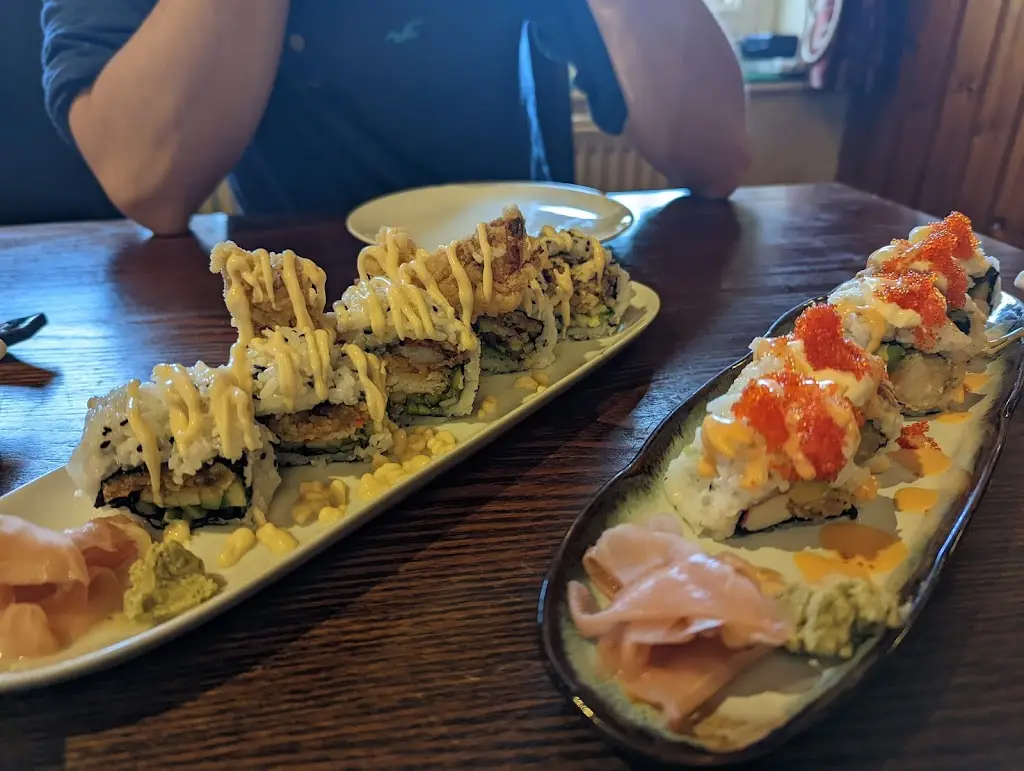 Jasmine Warren_The Unicorn Bar And Restaurant@ The west end inn_Melksham_review