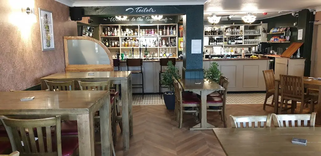 Martin Cawley_The Sugar Loaf_Meppershall_review