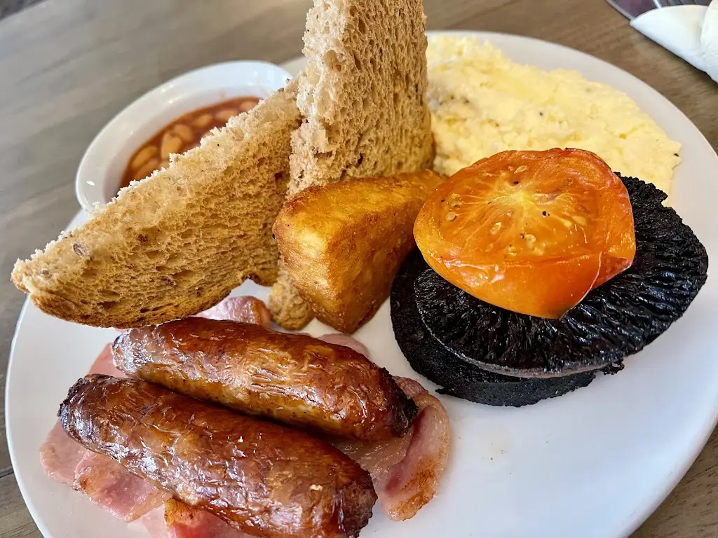 The Sugar Loaf_Meppershall_slider_image_2